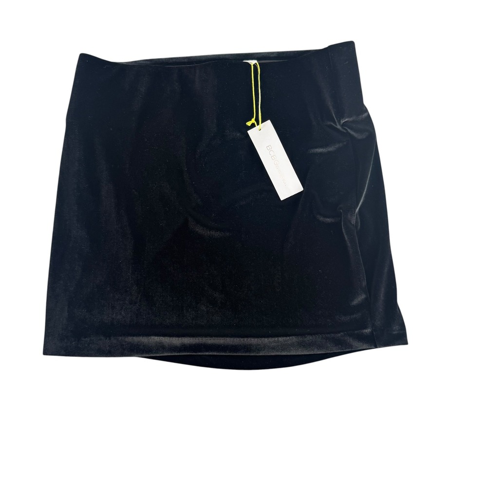 BCBGeneration Black Velvet Mini Skirt XLG3C29-001 W22 Size L